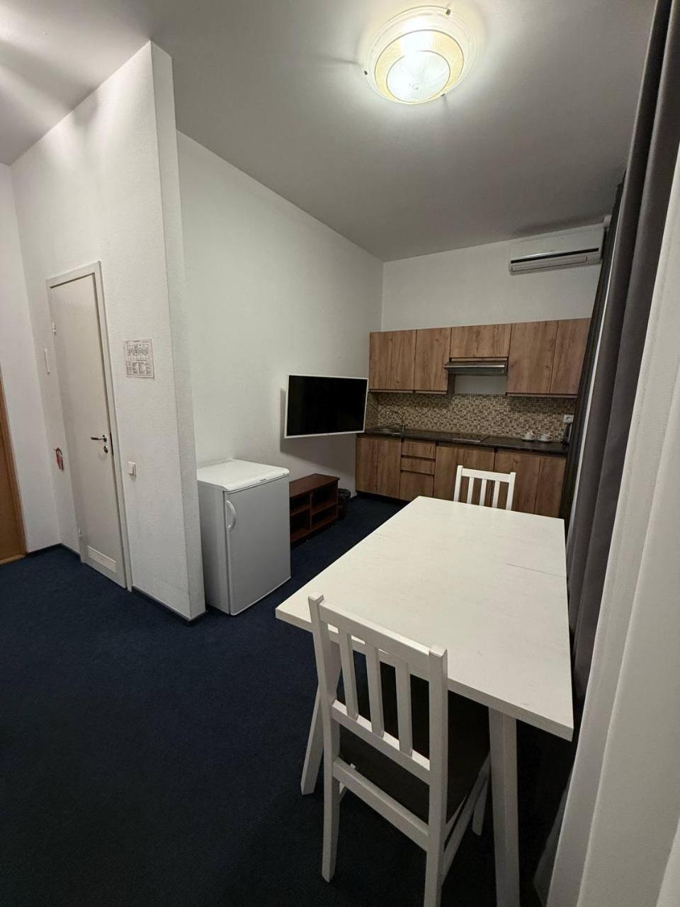 Biplan Hotel Νταουγκαβπίλς Εξωτερικό φωτογραφία